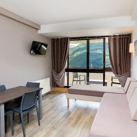 Apartahotel Sowell Residences Pierre Blanche 4*